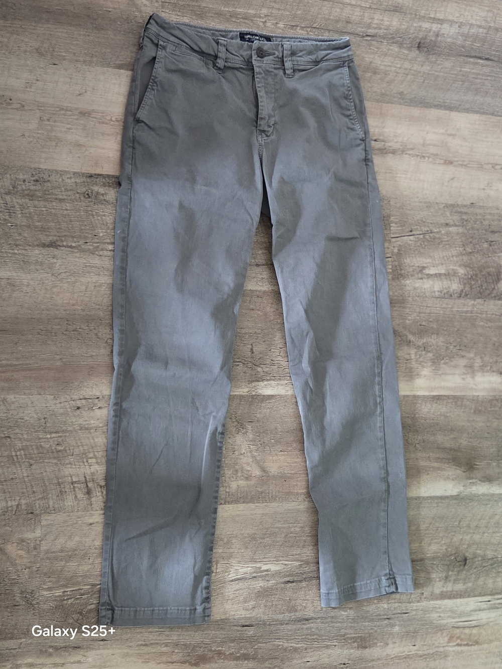 American Eagle Slim Straight Grey Pants, Extreme Flex, Size 28x32, Like-new!